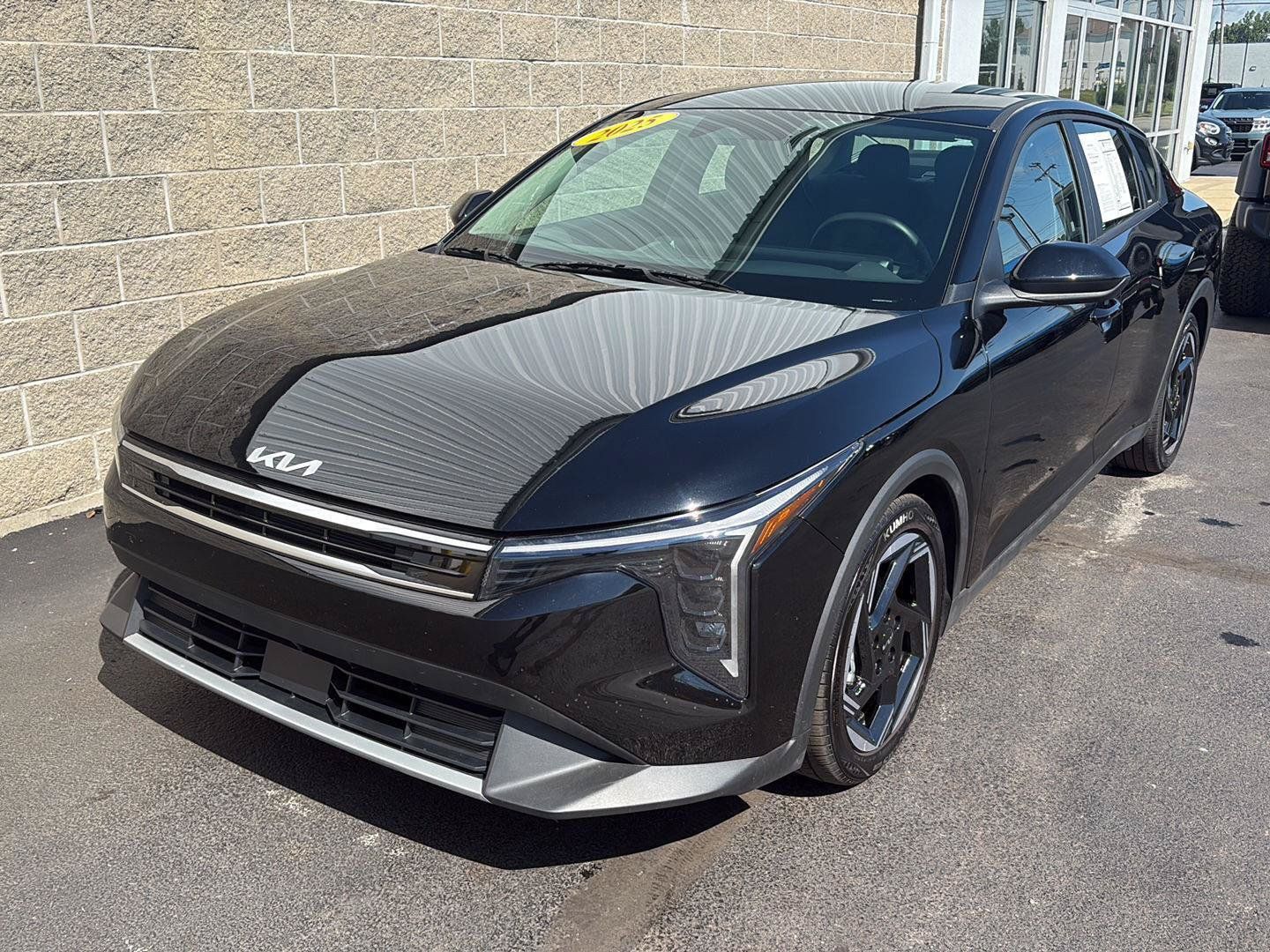 Used 2025 Kia K4 EX FWD image 38
