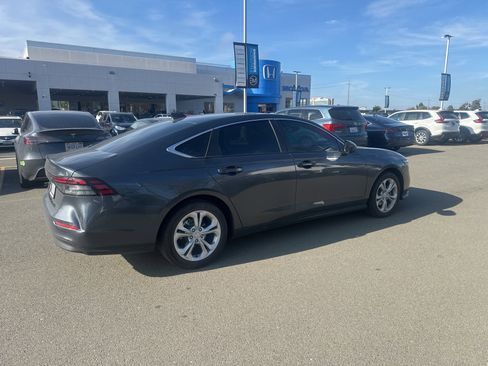 Used 2024 Honda Accord LX image 3