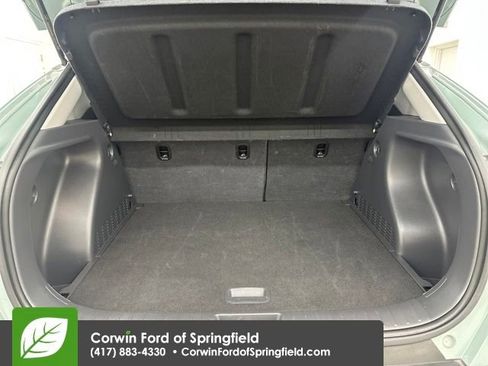 Used 2025 Hyundai Kona SEL image 17