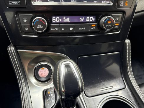 Used 2018 Nissan Maxima 3.5 SV FWD image 45