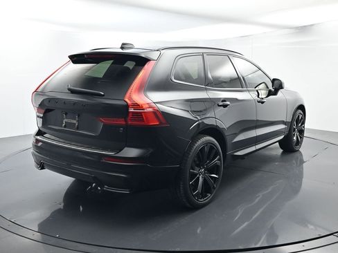 Used 2024 Volvo XC60 B5 Ultimate w/ Protection Package Premier AWD/4WD image 14