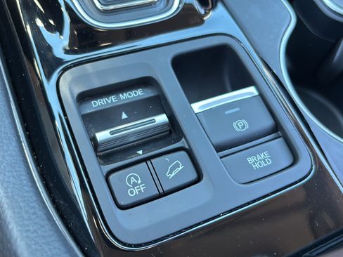 Certified 2023 Honda Pilot Elite image 18