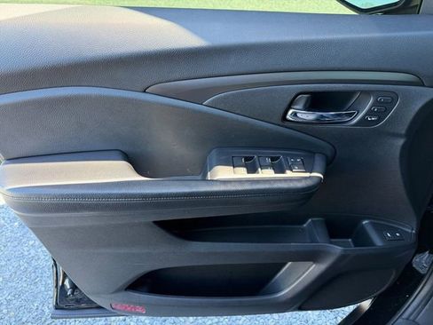 Used 2019 Honda Passport EX-L image 11