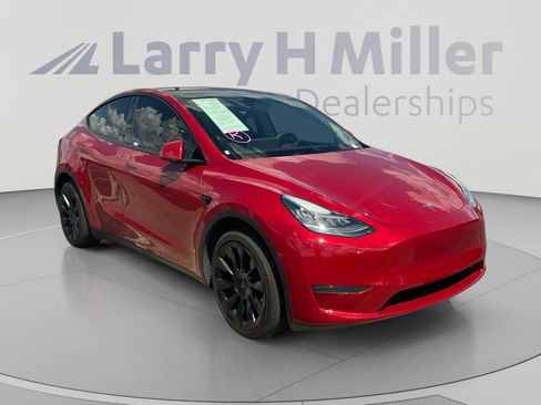 Used 2023 Tesla Model Y Long Range AWD/4WD image 7