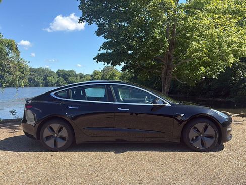 Used 2020 Tesla Model 3 Long Range AWD/4WD image 3