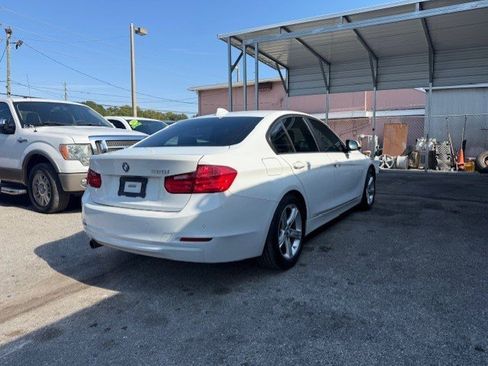 Used 2015 BMW 320i Sedan image 4