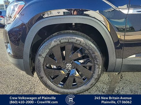 New 2026 Volkswagen Atlas Cross Sport SE image 7