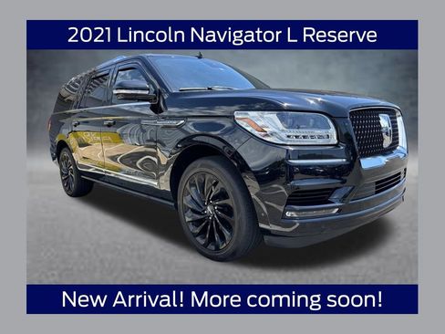 Used 2021 Lincoln Navigator L Reserve AWD/4WD image 1