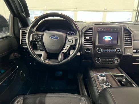 Used 2019 Ford Expedition Max Limited AWD/4WD image 8