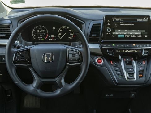 Certified 2025 Honda Odyssey EX-L image 20