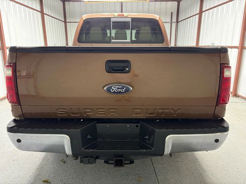 Used 2011 Ford F250 Lariat w/ Lariat Ultimate Pkg image 5