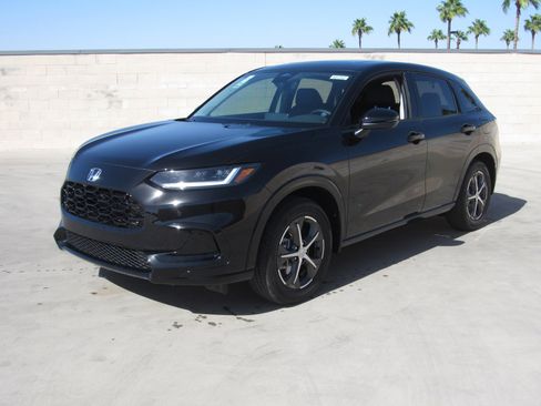 New 2026 Honda HR-V EX-L image 2