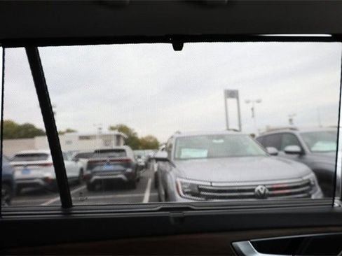 New 2026 Volkswagen Atlas SE image 26