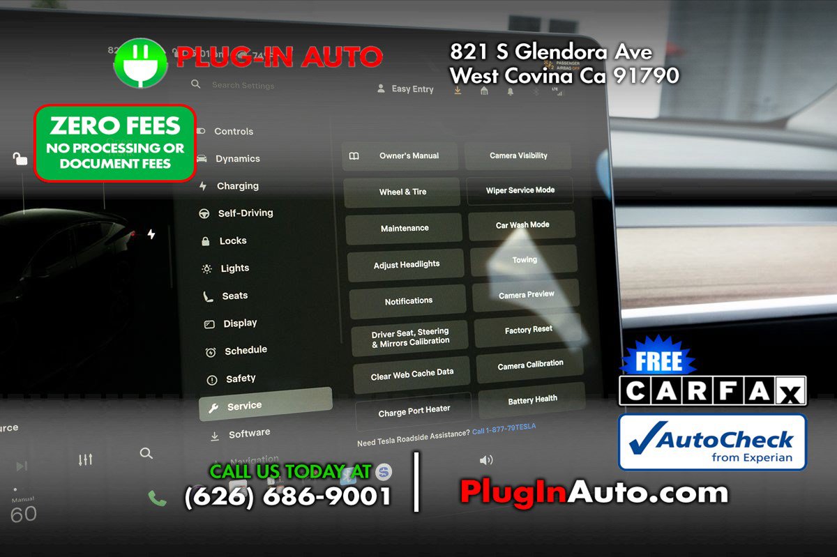 Used 2023 Tesla Model Y Performance AWD/4WD image 32