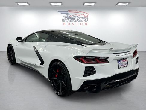 Used 2022 Chevrolet Corvette Stingray Preferred Cpe w/ Z51 Performance Package image 6