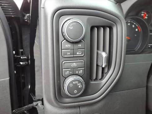 New 2026 Chevrolet Silverado 1500 W/T w/ WT Convenience Package AWD/4WD image 10