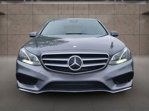 Used 2016 Mercedes-Benz E 350 4MATIC Sedan image 11