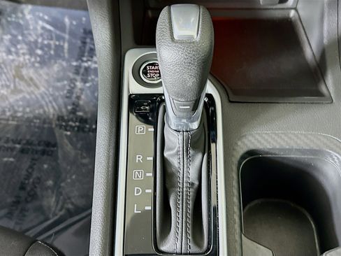 Used 2025 Nissan Sentra SV w/ All-Weather Package FWD image 21