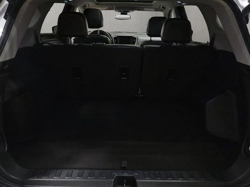 Used 2023 GMC Terrain AT4 w/ Tech Package AWD/4WD image 23