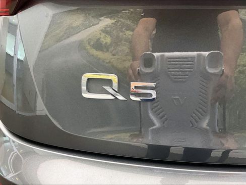 Certified 2023 Audi Q5 2.0T Premium Plus w/ Premium Plus Package AWD/4WD image 32