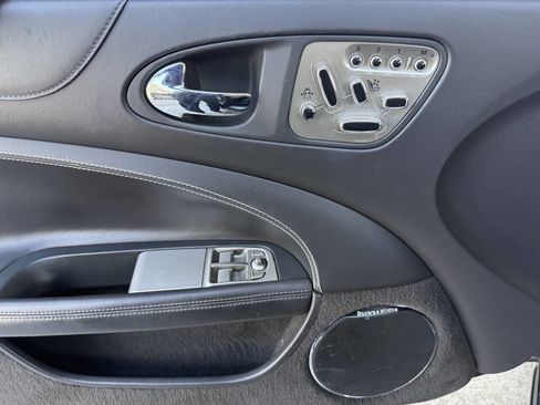 Used 2010 Jaguar XK Convertible image 23