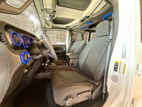 Used 2021 Jeep Wrangler Unlimited Sport image 22