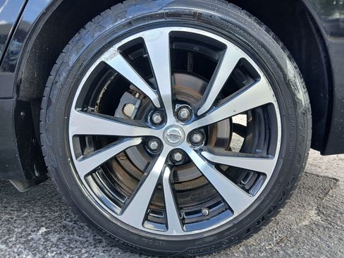 Used 2018 Nissan Maxima 3.5 S FWD image 21
