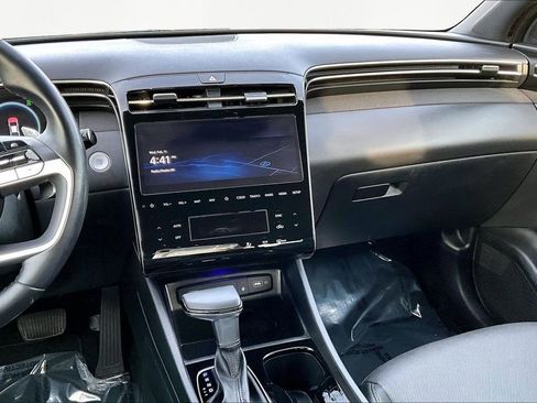 Used 2022 Hyundai Santa Cruz Limited image 6