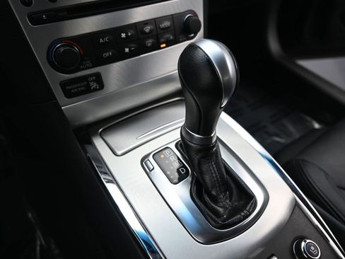 Used 2014 INFINITI Q60 Convertible w/ Premium Package image 30