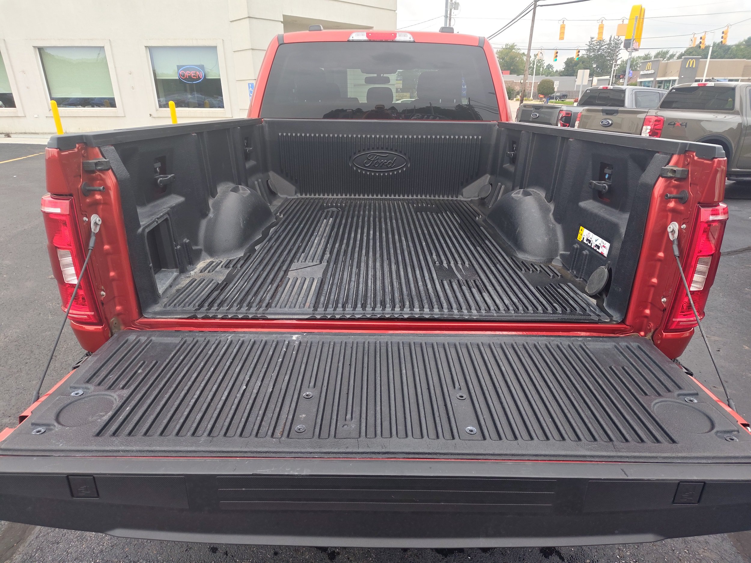 Used 2023 Ford F150 XLT w/ Equipment Group 302A High AWD/4WD image 5