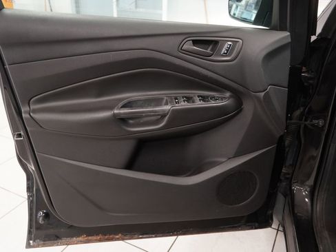 Used 2013 Ford Escape S FWD image 16