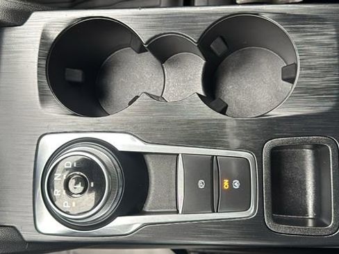 Certified 2024 Ford Escape SE w/ PHEV Premium Package image 26