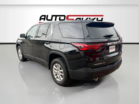 Used 2023 Chevrolet Traverse LS AWD/4WD image 5
