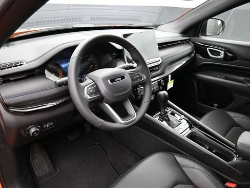 New 2026 Jeep Compass Latitude AWD/4WD image 12