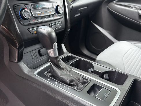 Used 2018 Ford Escape SE w/ SE Sport Appearance Package AWD/4WD image 44