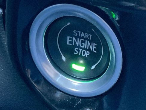 Certified 2022 Chevrolet Silverado 1500 LT Trail Boss w/ Convenience Package II image 17