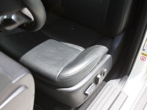 Used 2016 Toyota 4Runner Limited AWD/4WD image 27