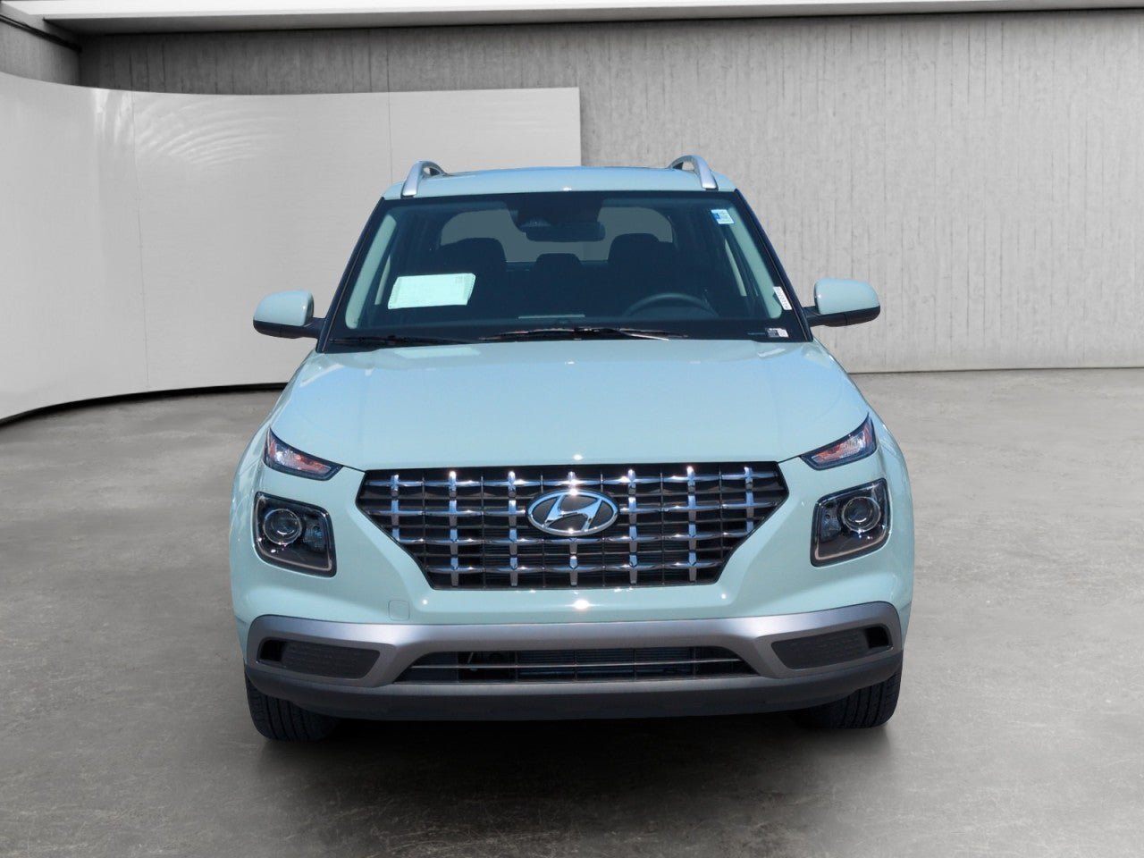 New 2026 Hyundai Venue SEL FWD image 2