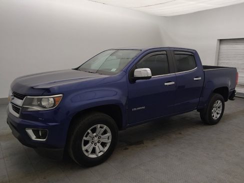Used 2016 Chevrolet Colorado LT w/ Luxury Package, Chrome RWD image 2