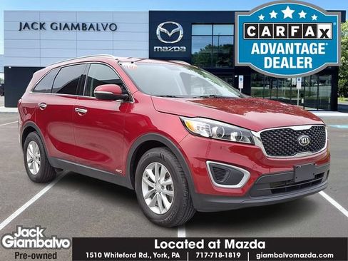 Used 2017 Kia Sorento AWD image 1