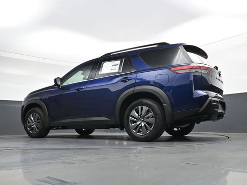 New 2026 Nissan Pathfinder SV FWD image 39