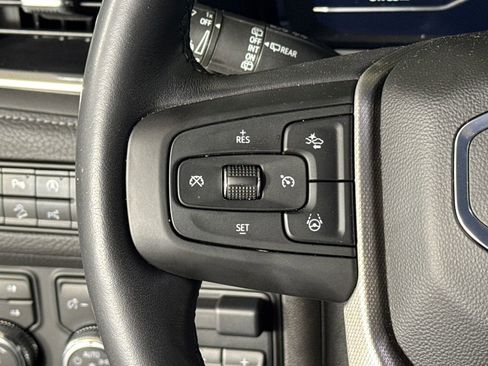 Used 2024 GMC Yukon Denali w/ Advanced Technology Package AWD/4WD image 22