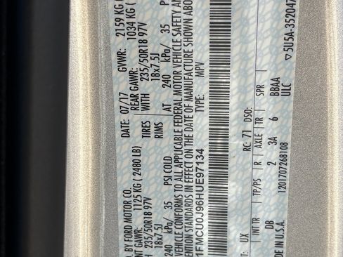 Used 2017 Ford Escape Titanium image 35