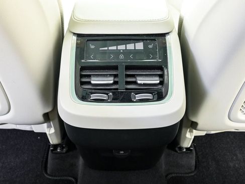 Certified 2023 Volvo XC90 B6 Plus w/ Protection Package Premier AWD/4WD image 22