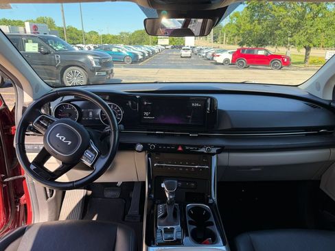 Used 2022 Kia Carnival SX FWD image 14
