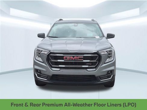 Used 2024 GMC Terrain AT4 w/ Tech Package AWD/4WD image 11