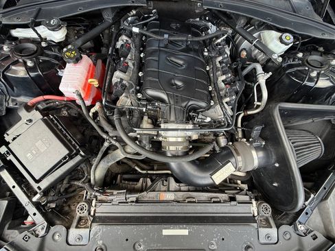 Used 2018 Chevrolet Camaro SS RWD image 34