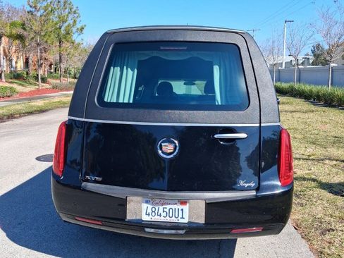 Used 2014 Cadillac XTS Hearse FWD image 7
