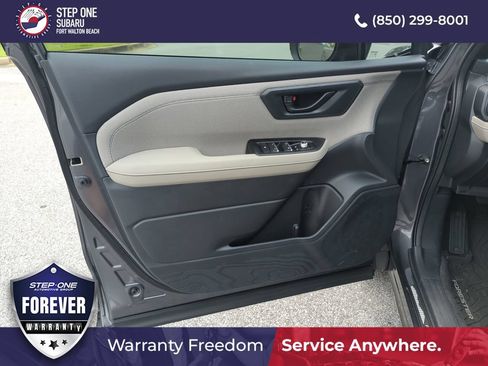 Used 2026 Subaru Forester Premium AWD/4WD image 18