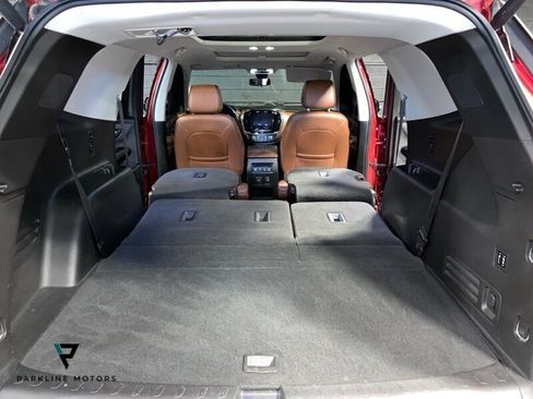 Used 2019 Chevrolet Traverse High Country image 17